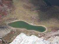 Il Lago Tempesta visto dalla cima omonima.